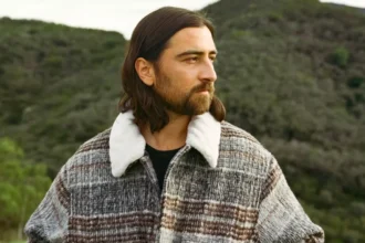 noah kahan